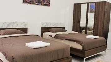 Twin Room with Sea View | Armoire