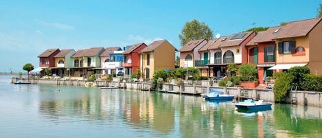 Villa, 5 Schlafzimmer, eigener Pool, Gartenblick | Strand