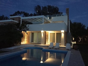 Pool - Beautiful Modern Villa in Albarella by Beahost (Rosolina)
