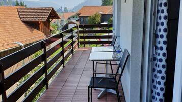 Apartment, 3 Bedrooms, Smoking, Balcony | Balcony