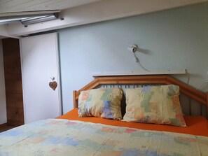 Apartment, 1 Bedroom, Smoking, Balcony