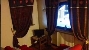 Unclassified image, 5 of 26, button - Baita Plagnol Near Sestriere Ski Slopes (Sestriere)