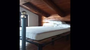 2 bedrooms, iron/ironing board