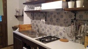 Appartement, 2 chambres, fumeurs, balcon | Cuisine privée