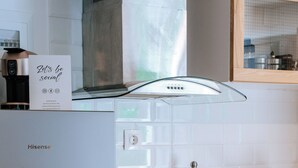 Studio, nhiều phòng ngủ, ban công, quang cảnh vườn | Bếp riêng