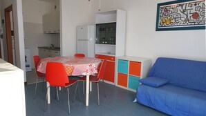 Leilighet, 1 soverom, balkong, havutsikt | Innvendig