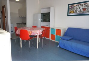 Appartamento, 1 camera da letto, balcone, vista oceano | Interni