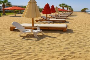 Chalet, 1 Bedroom, Accessible, Smoking | Beach