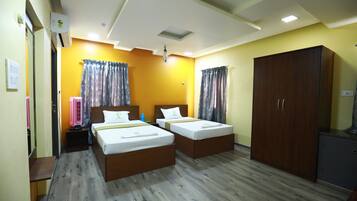 Deluxe Room | Premium bedding, free WiFi, bed sheets