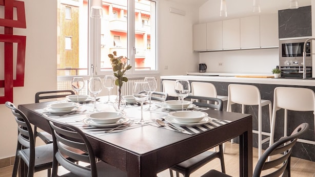 Deluxe Condo | Living area - The Best Rent- Flat near CinqueGiornate (Milan)