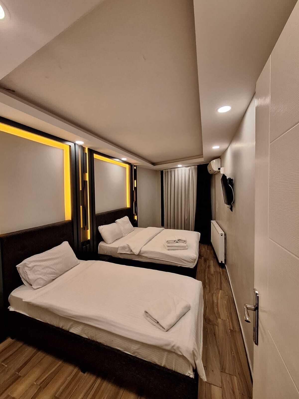 Room, Garden View | In-room safe, blackout drapes, soundproofing, free WiFi