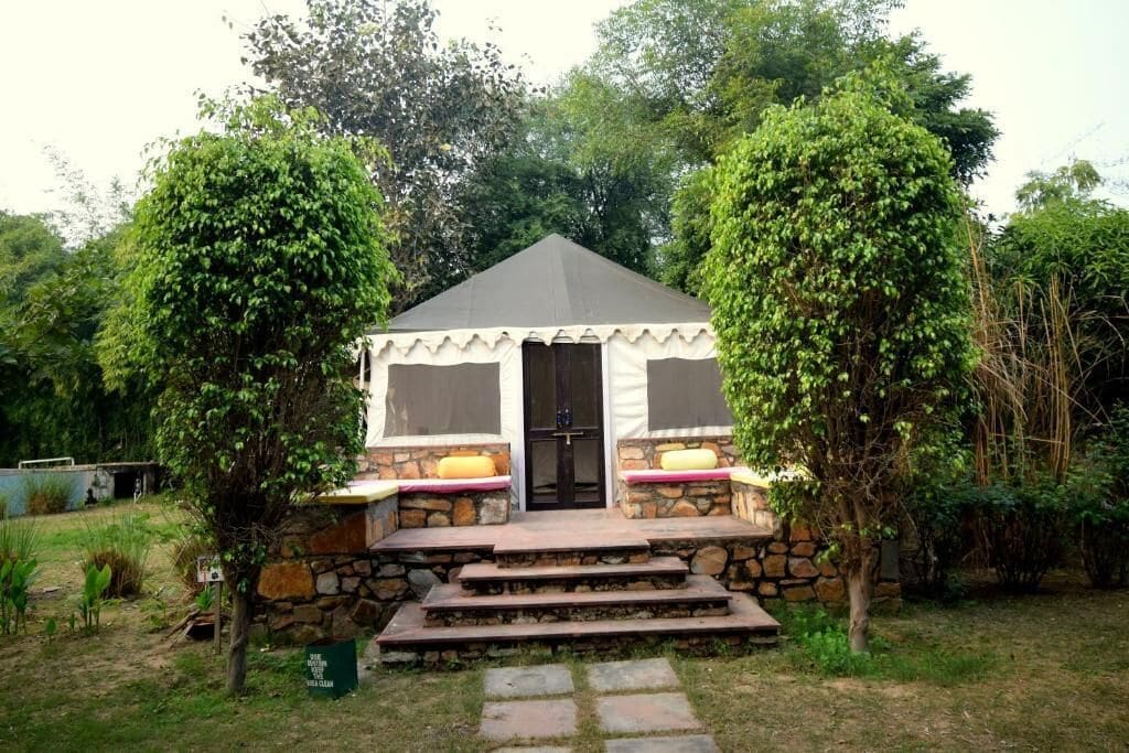 In-room safe, desk, free WiFi, bed sheets