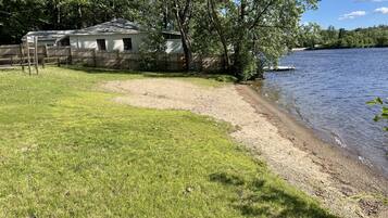 Beach nearby, beach towels