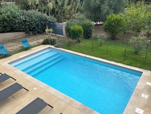 Piscine extérieure