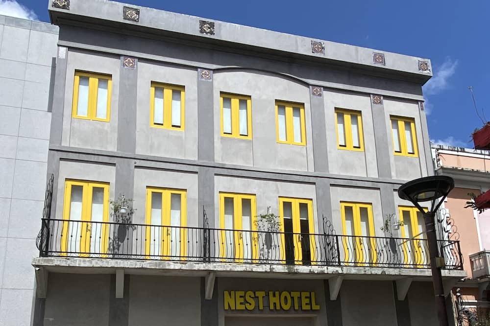 Hotel Nest