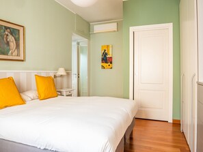 Apartamento luxo | 3 quartos, ferros/tábuas de passar roupa, Wi-Fi de cortesia