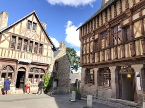 Esterni