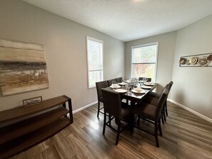 Dining - Classy 4bed 2 bath Mt Washington (Pittsburgh)