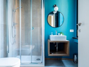 Deluxe Apartment | Bathroom - The Best Rent-Flat in Pasteur district (Milan)