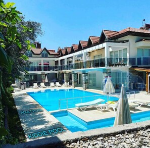 Outdoor pool - Olivia Apartment | Ölüdeniz ⛱ Midtown & Poolside (Mugla)