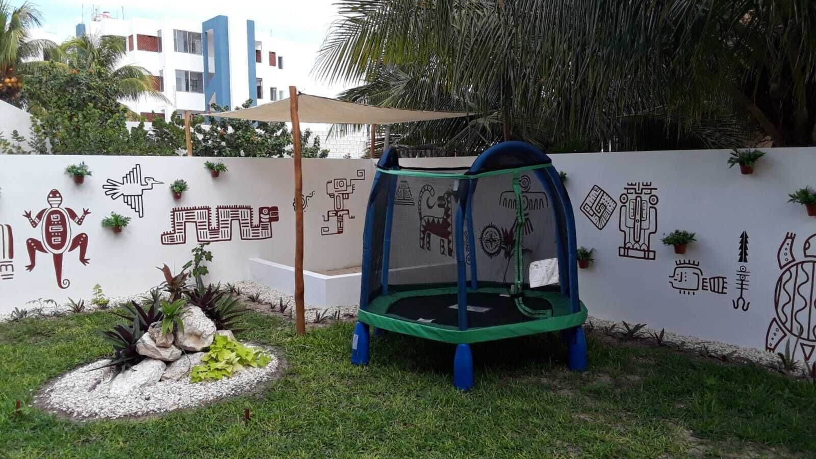 children’s play area – outdoor