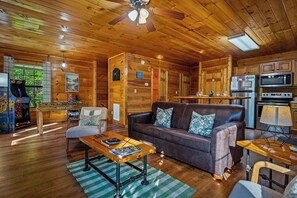 Smart TV, lareira, videogames, pebolim