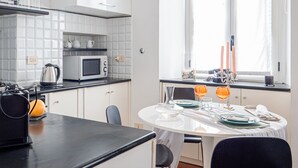 Living area - The Best Rent-Flat in De Angelis area (Milan)