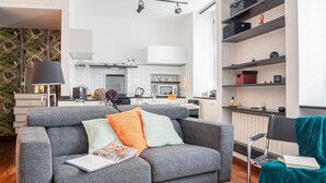Living area - The Best Rent-Flat in De Angelis area (Milan)