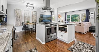 REMODELED Home, KING Beds, FAST WiFi