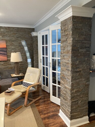 Oceanfront Apartment steps to the Beach