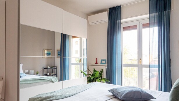 Unclassified image, 1 of 28, button - The Best Rent-Apartment near metro Lodi (Milan)