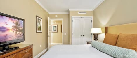2 bedrooms, iron/ironing board, travel cot, free WiFi
