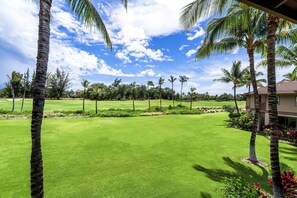Villa, 1 Queen Bed (Colony Villas at Waikoloa Beach Resor) | Golf