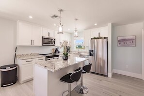 Fridge, microwave, oven, stovetop - Sand Dollar North - Beachfront View (Fort Myers Beach)