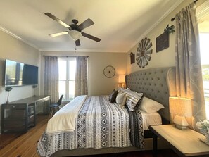 3 habitaciones, escritorio, tabla de planchar con plancha y wifi gratis