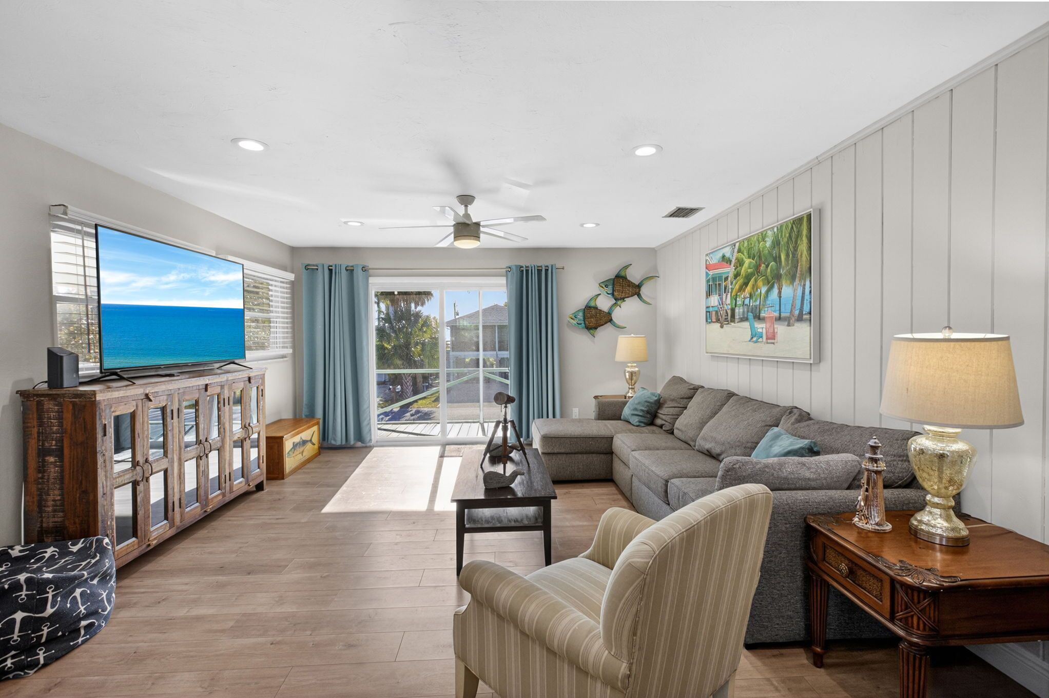 Smart TV, video games