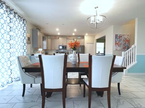 Dining - Star Wars Galaxy! Private Pool! Waterpark & Close to Disney! (Davenport)