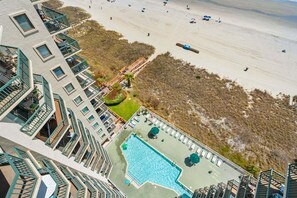 Exterior - Slice of paradise in the heart of North Myrtle Beach! (North Myrtle Beach)