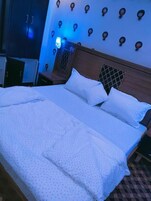 Tabla de planchar con plancha y wifi gratis