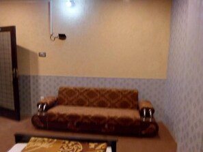 Iron/ironing board, free WiFi - Zara Residence Hotel (Swat)
