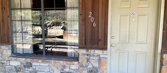 Cozy getaway with beautiful views on one of the most picturesque lakes in Texas.