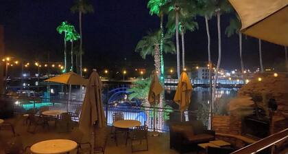 3 Master Suites Jacuzzi Pool Home + Casita Large Yard RV Boat parking Firept Pet