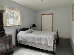 2 makuuhuonetta, Wi-Fi, vuodevaatteet