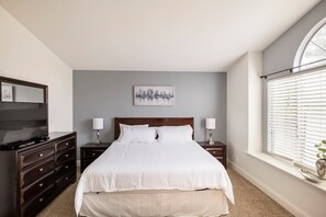 4 bedrooms, iron/ironing board, travel cot, free WiFi