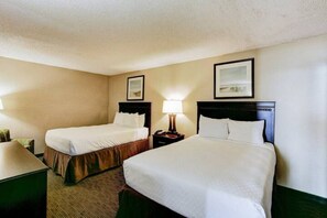 2 bedrooms, free WiFi, bed sheets - Beach Quarters Resort Oceanfront condo with 2 oceanfront balconies! (Virginia Beach)