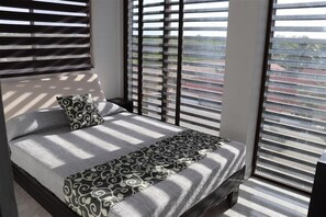2 bedrooms, individually furnished, free WiFi