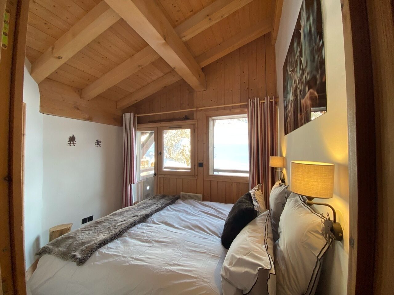 3 bedrooms, iron/ironing board, WiFi (free)