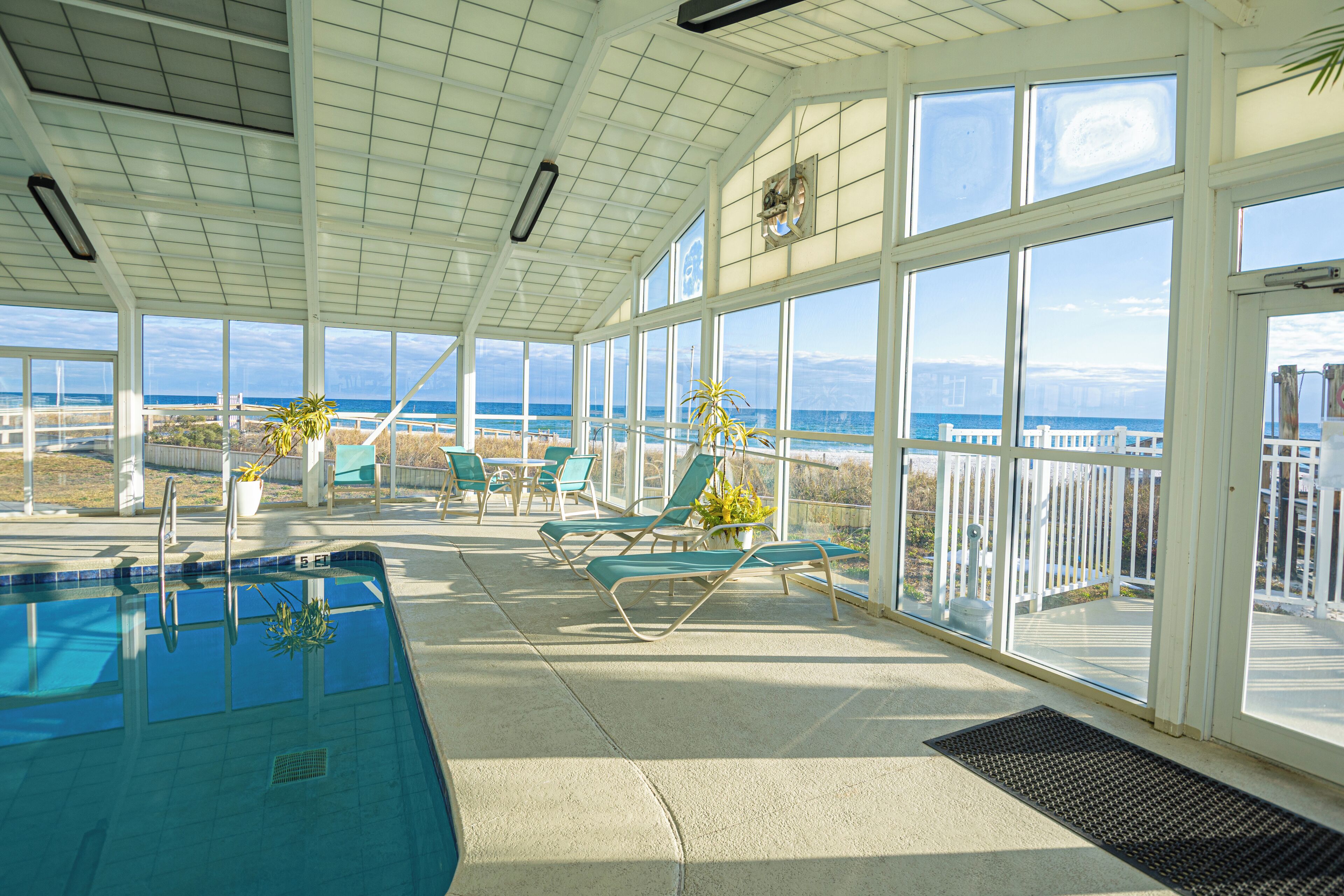Indoor pool, outdoor pool
