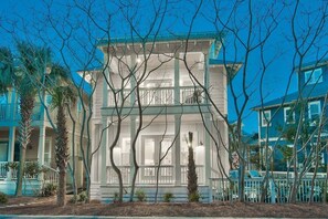 Exterior - STEPS to Seacrest Restaurants, Shops, & More! Private Pool & Bikes! (Panama City Beach)