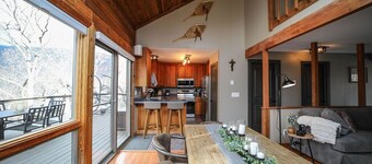 Cozy Cottage with beautiful Mountain View’s - close to wineries